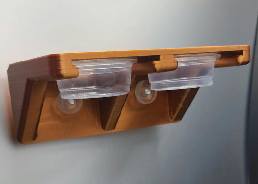 Crested Gecko Feeding Ledge: Non-Spill, Suction Cup Mount, 4 Bowls